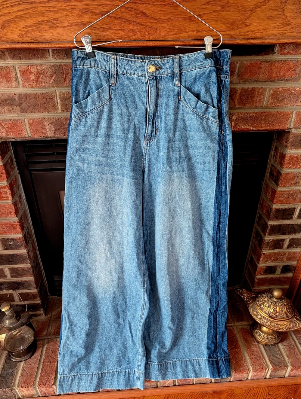 Vigoss Women's Wide Leg Two-Tone Blue Jeans Size 13/31